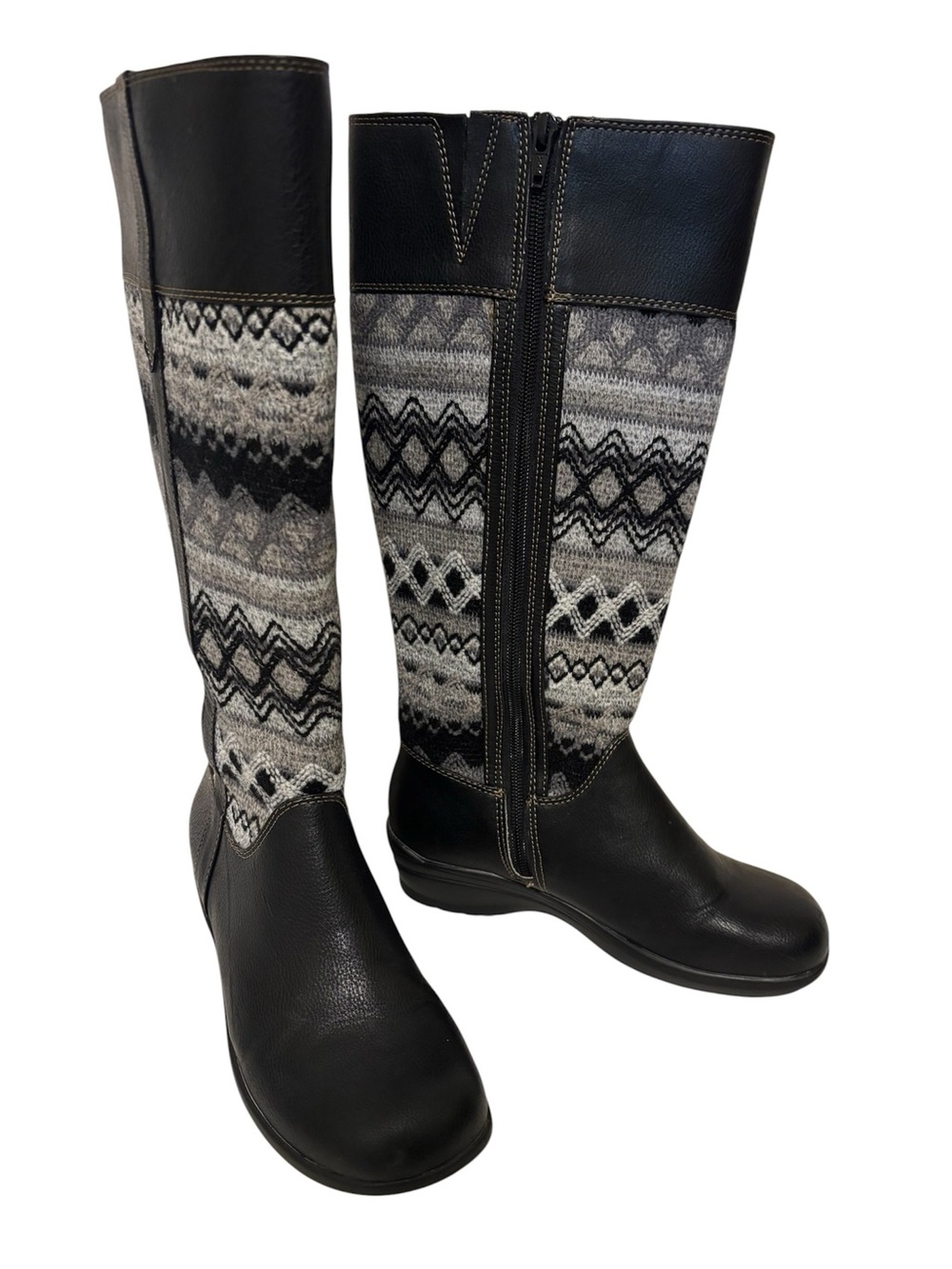 SOFTSPOTS Patchwork Quilted Knee High Boots Size 6W